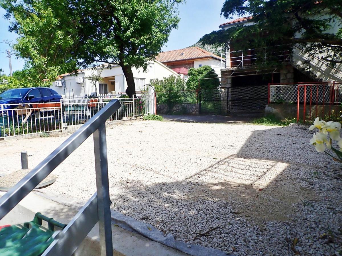 Apartment Maca Starigrad Paklenica Bagian luar foto
