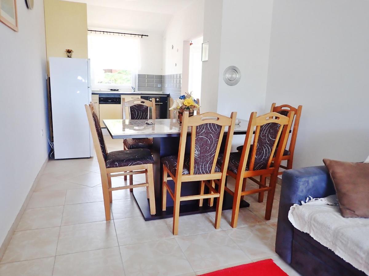 Apartment Maca Starigrad Paklenica Bagian luar foto