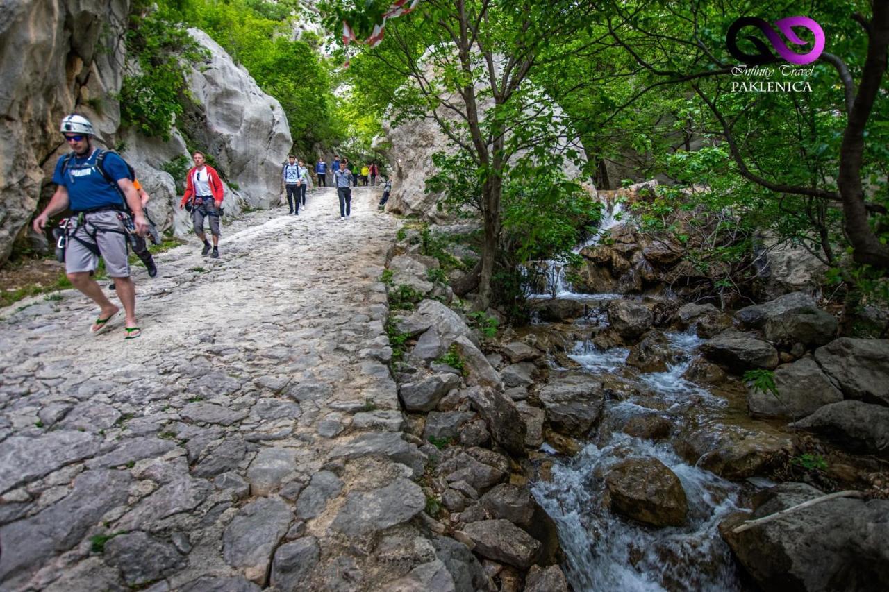 Apartment Maca Starigrad Paklenica Bagian luar foto